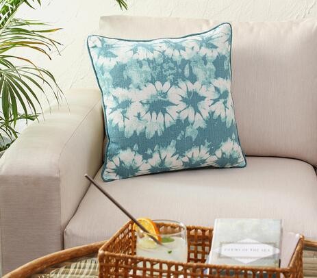 Embroidered multicolor 'merry christmas' cushion cover